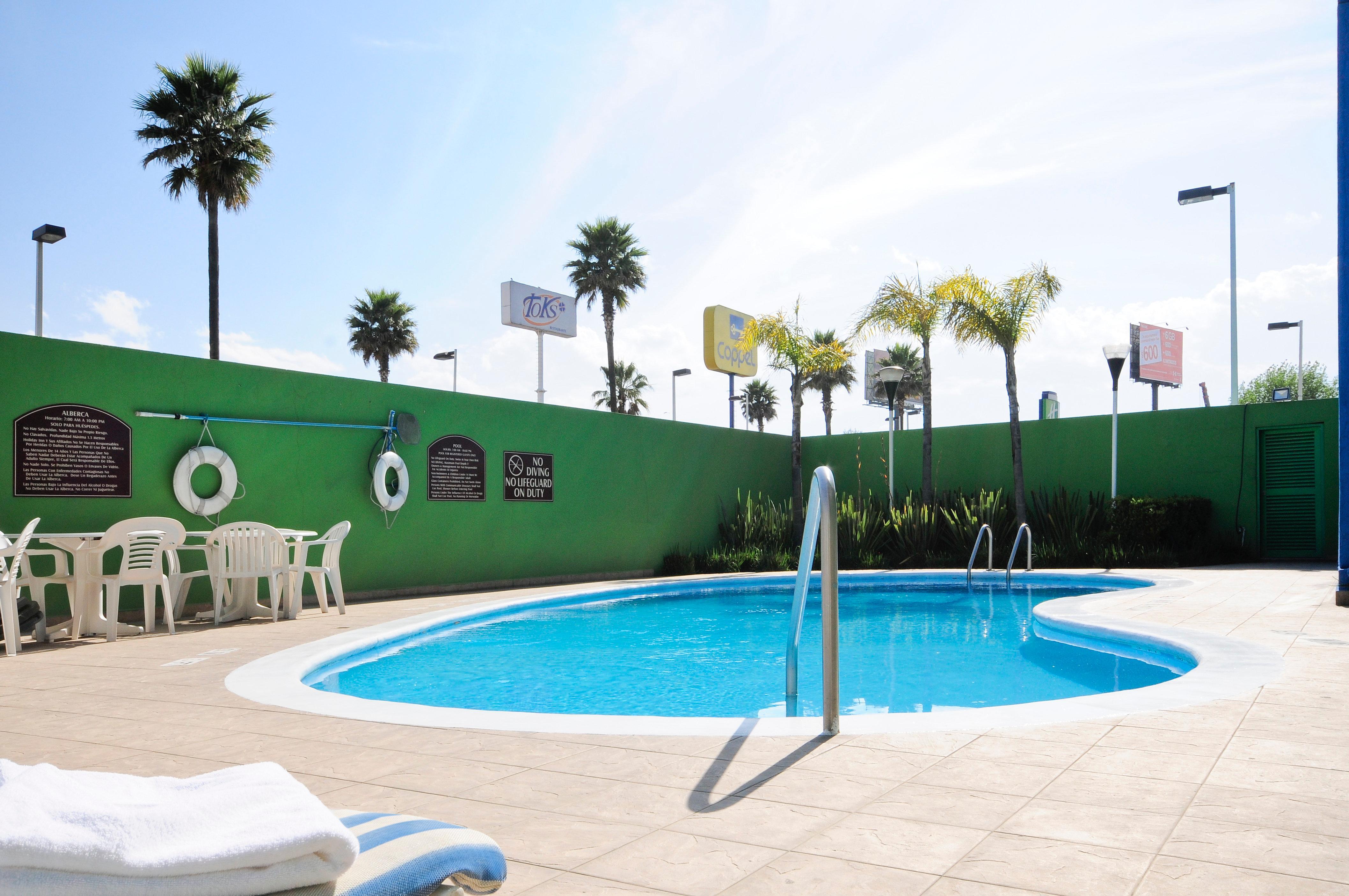 Holiday Inn Express & Suites Toluca Zona Aeropuerto By Ihg Bagian luar foto